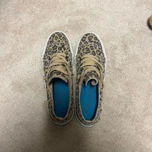 Blowfish Malibu Leopard Print w/ Faux Fur lining